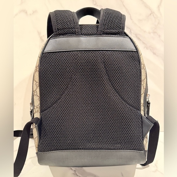 Gucci GG Supreme Small Backpack - Picture 6 of 16